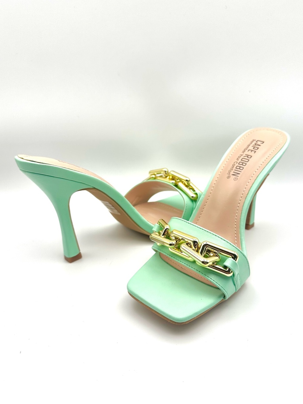 Cape Robbin Mint Green Chain Heels Size 7 – Gold Chain Strap Mule Sandals NEW